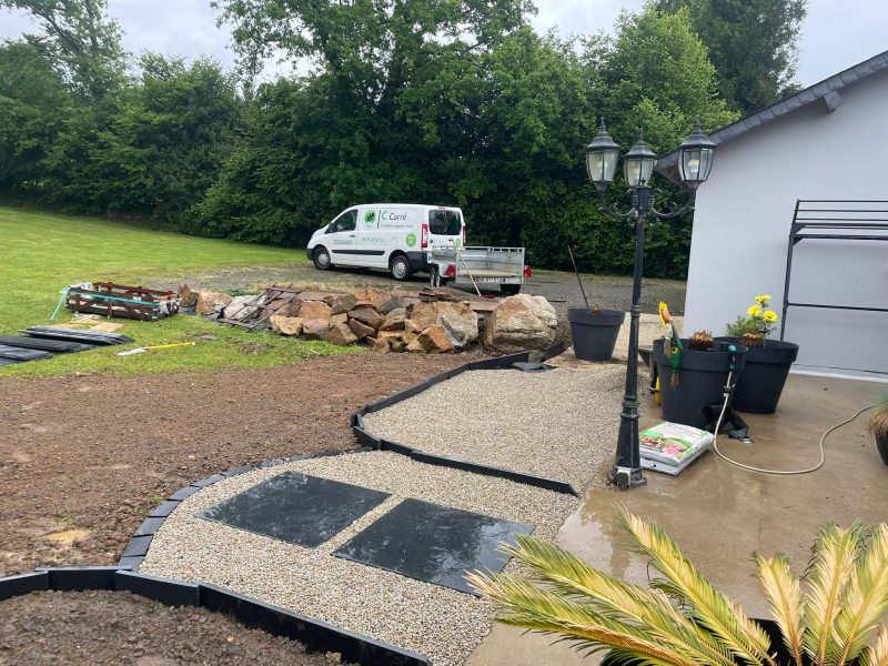 Aménagement paysager près de Flers